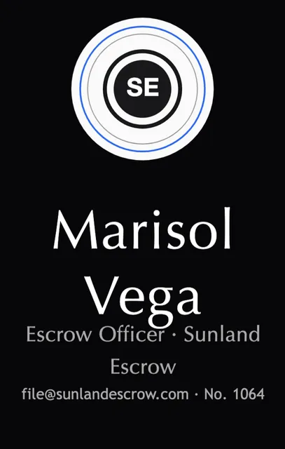 Haloed badge badges template in the Personal brand palette