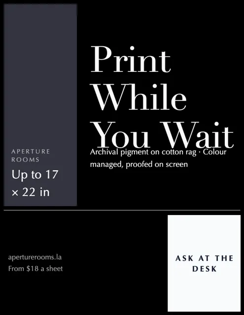 Nine-square grid countertop displays template in the Photography studio palette