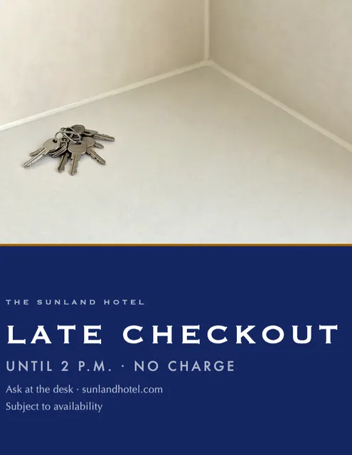 Full plate countertop displays template in the Hotel palette
