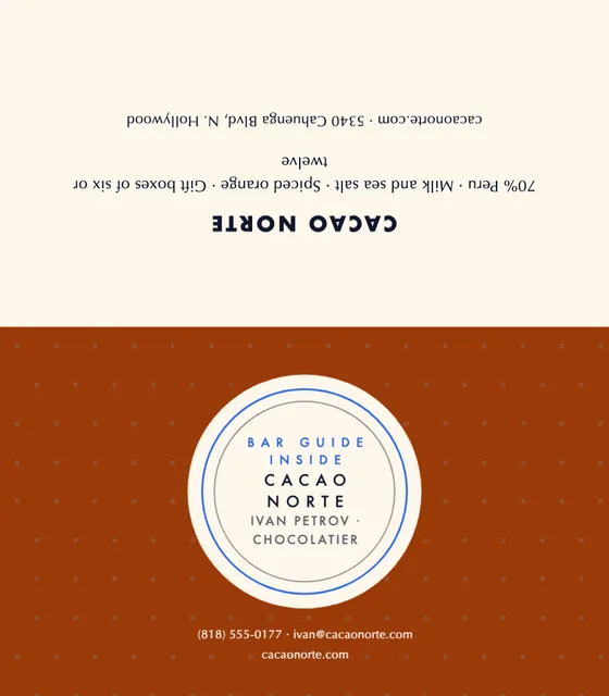 Haloed badge folded business cards template in the Food delivery palette