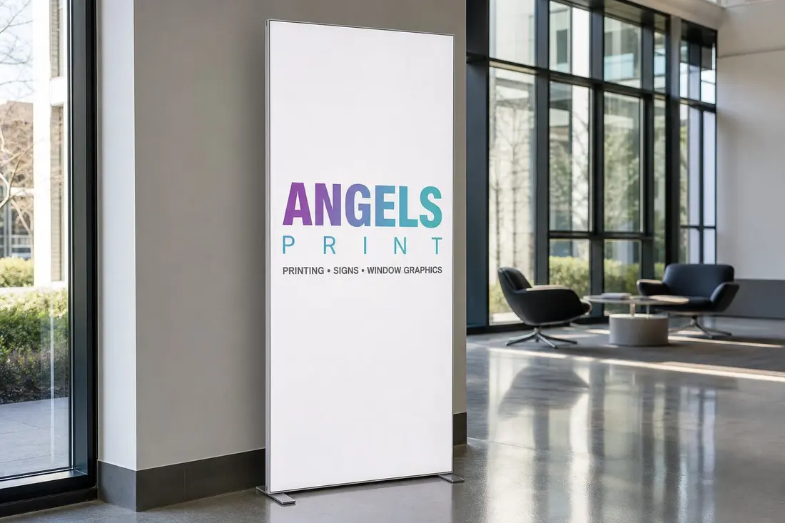3FT SEG Fabric Stand