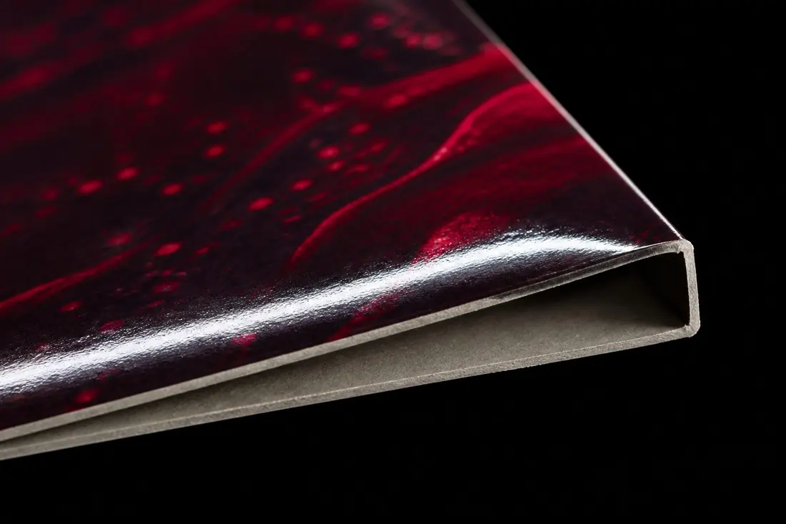 Presentation Folder — view 2